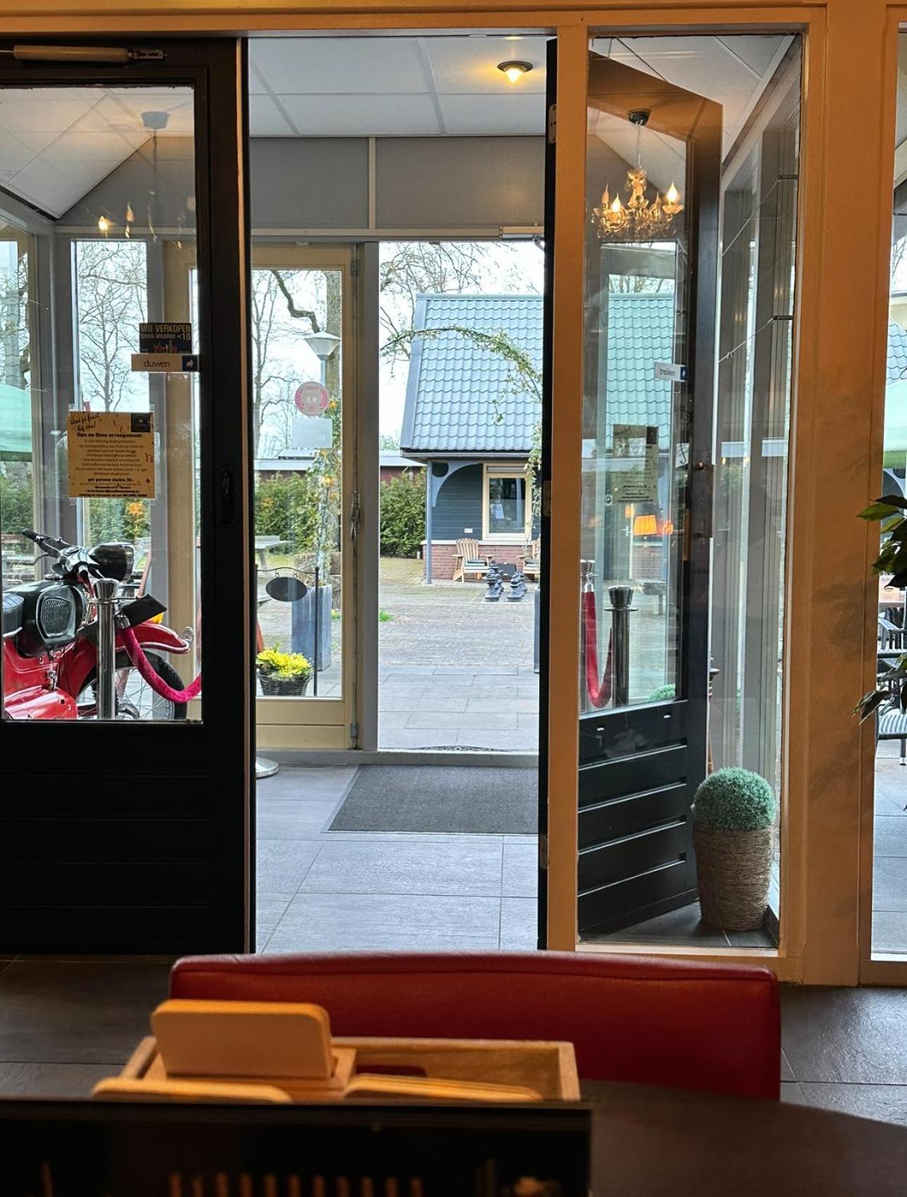 Gasterij Hotel Dennenoord Boxtel Esterno foto