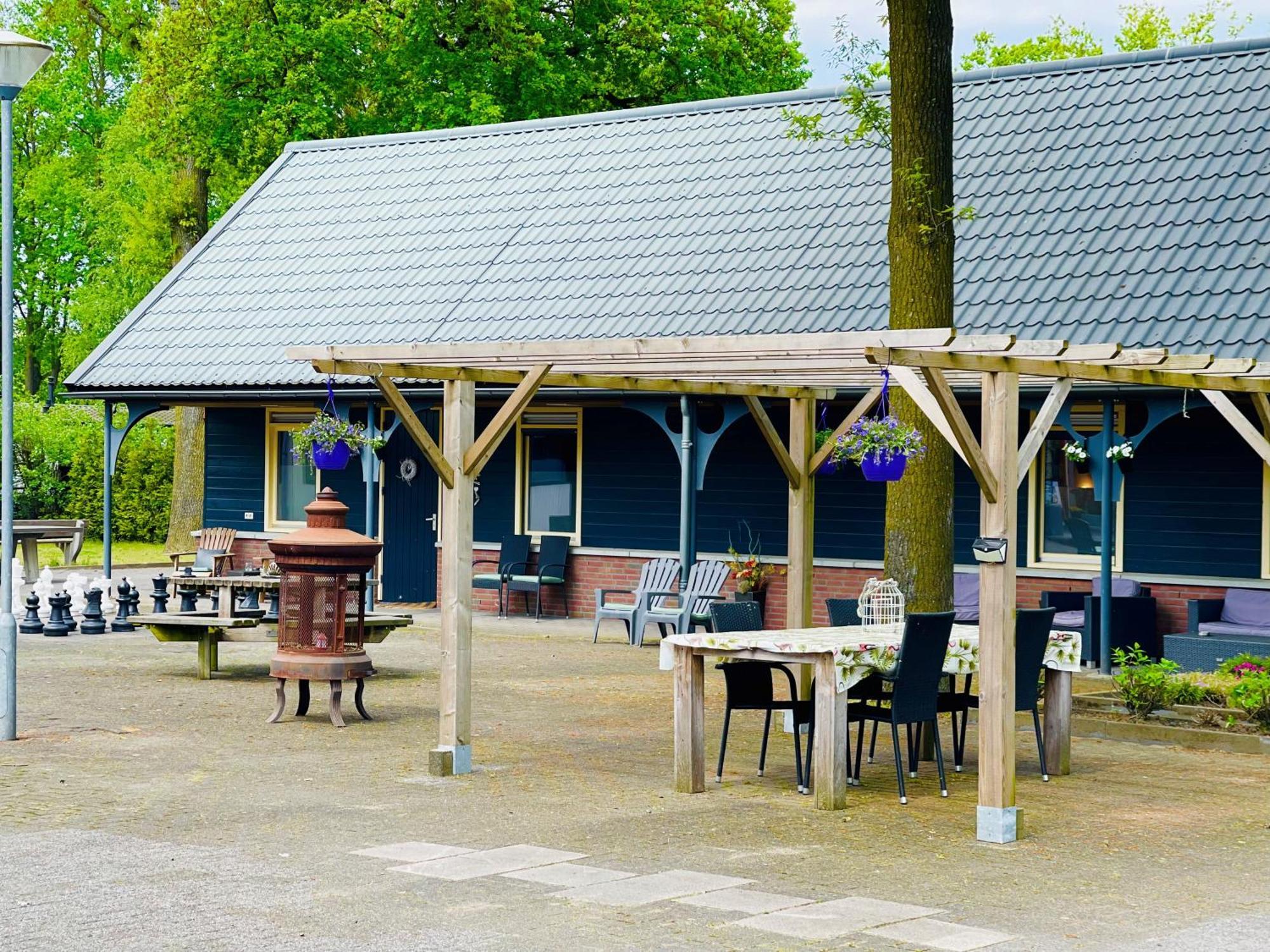 Gasterij Hotel Dennenoord Boxtel Esterno foto